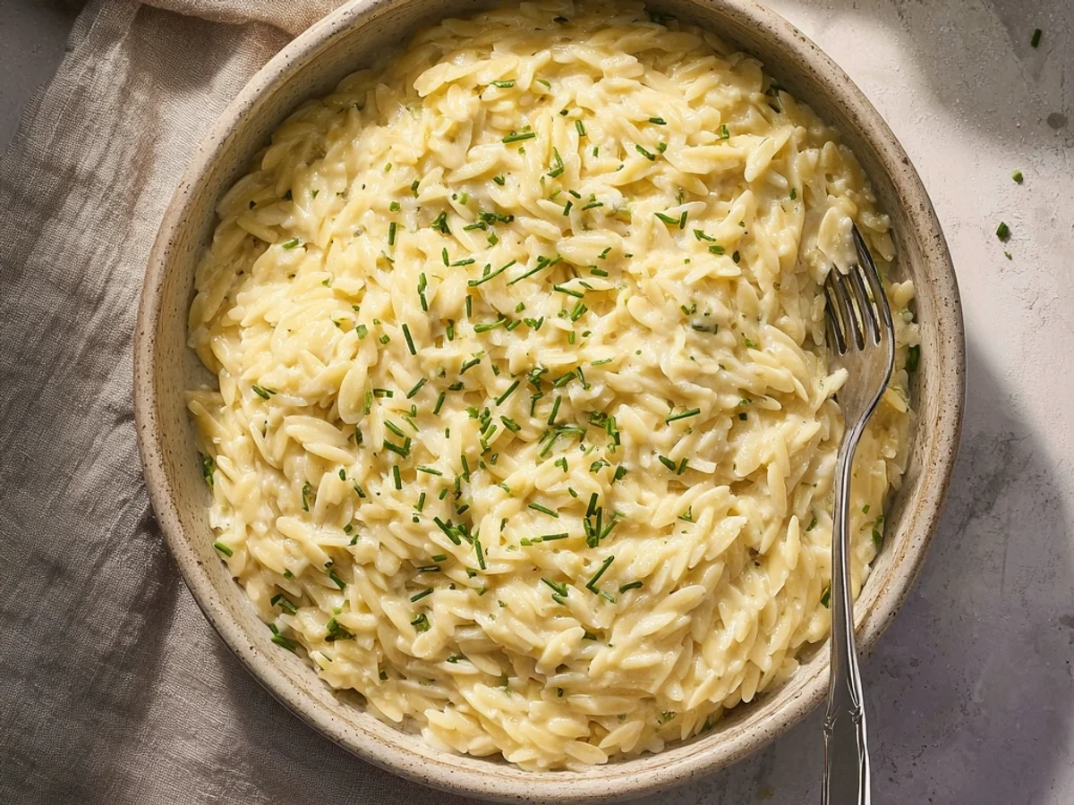 Creamy Garlic Parmesan Orzo: Simple & Satisfying Dinner - Image 1