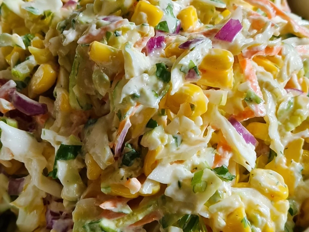Spicy Jalapeno Corn Coleslaw: Fresh & Tangy Side - Image 1
