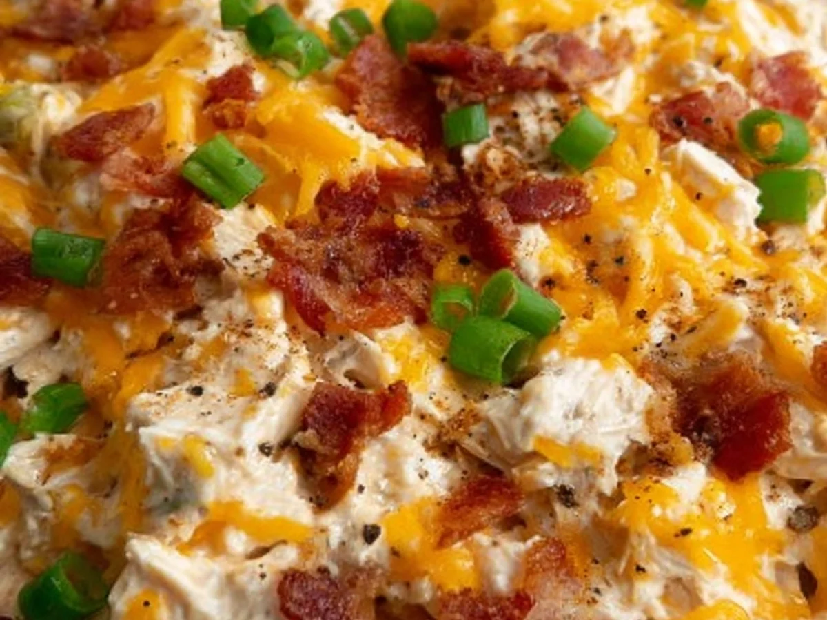 Creamy Crockpot Crack Chicken: Easy Weeknight Dinner - Featured Image