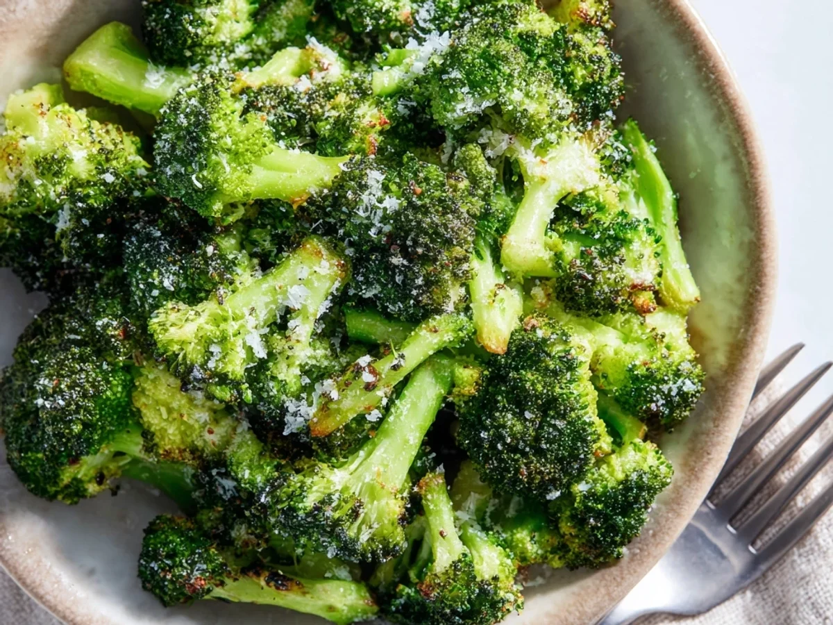 Crispy Air Fryer Broccoli with Zesty Lemon Twist - Featured Image
