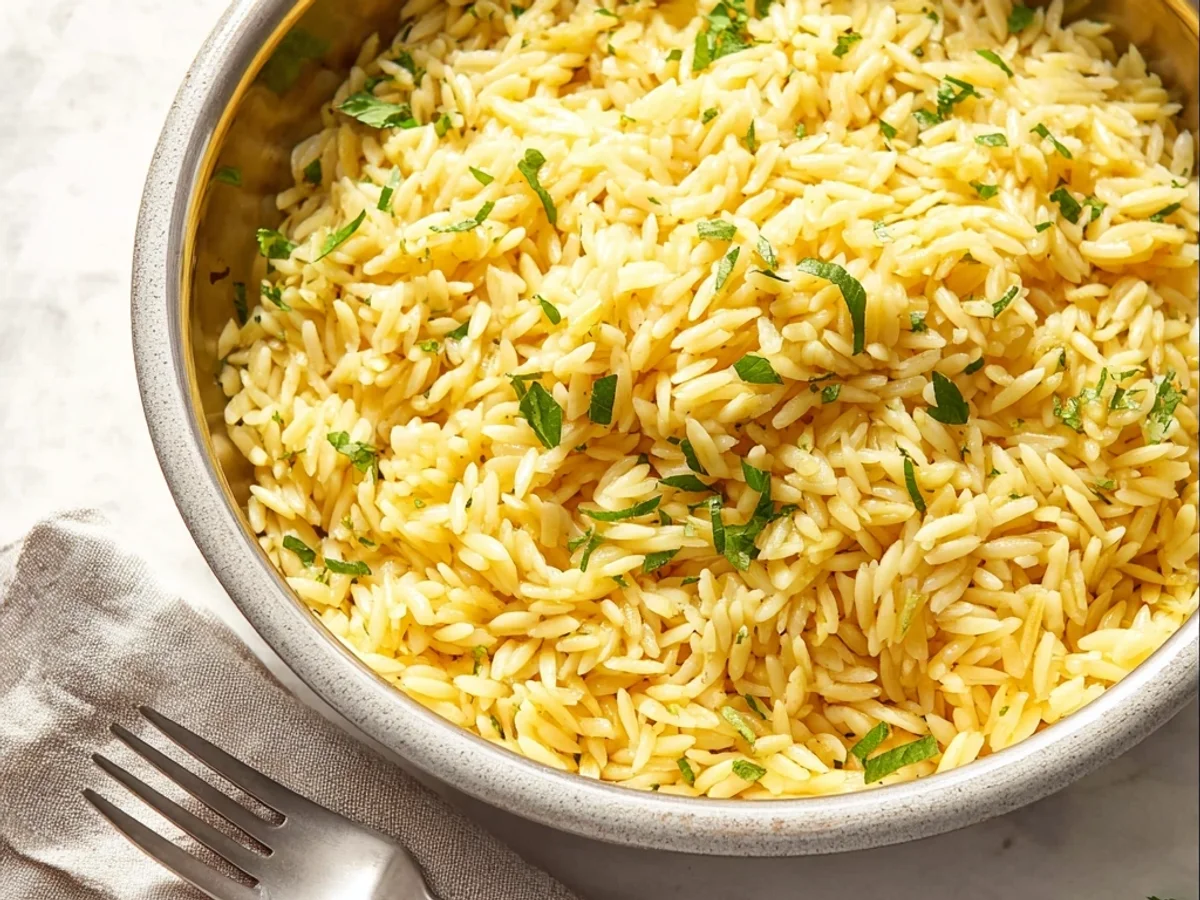 Savory Orzo Rice Pilaf: A Simple, Hearty Side Dish - Featured Image