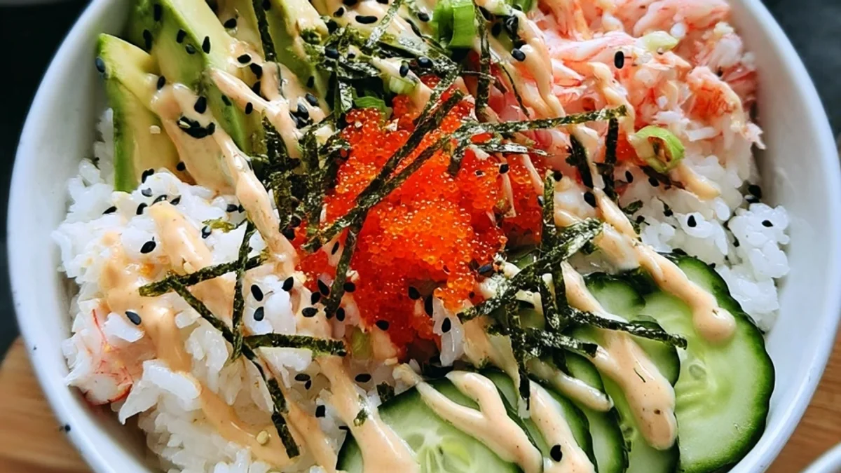 Simple California Roll Sushi Bowls: Deconstructed Delight